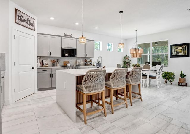 6651 SE Park Trace Drive, Stuart, FL 34997