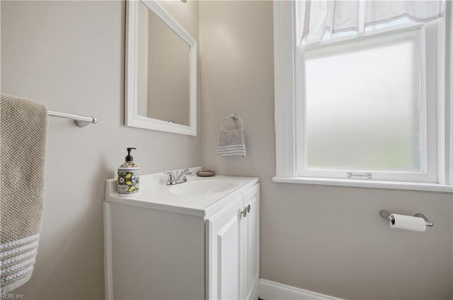 524 Graydon Ave Apt 6, Norfolk, VA 23507