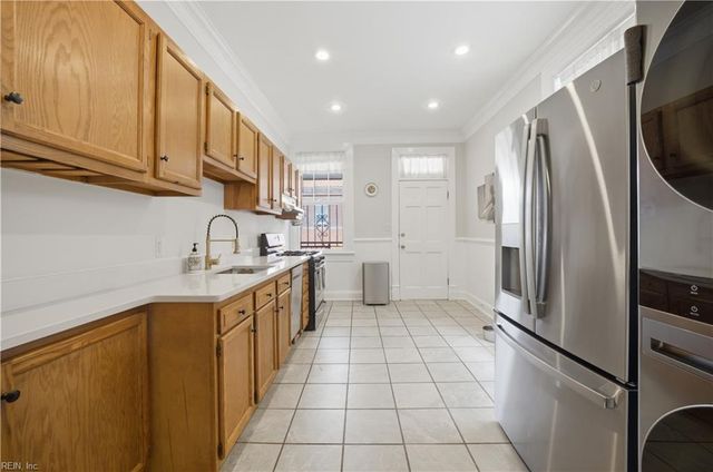 524 Graydon Ave Apt 6, Norfolk, VA 23507