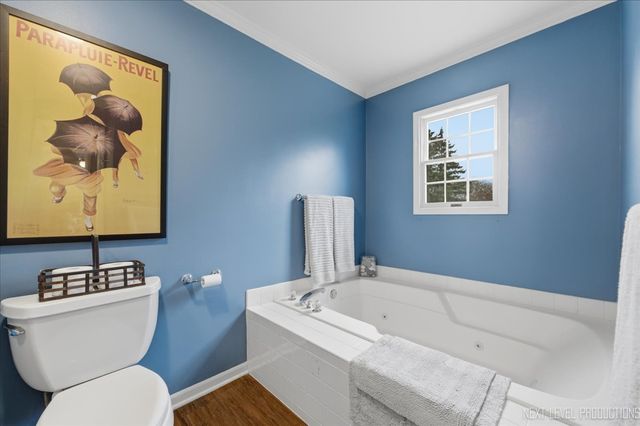 1601 Lois Court, Geneva, IL 60134