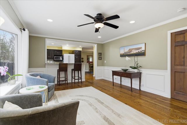 1601 Lois Court, Geneva, IL 60134