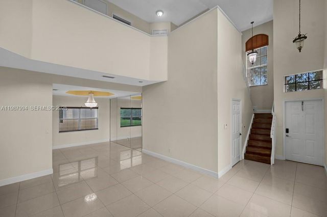 1282 NW 171st Terrace, Pembroke Pines, FL 33028