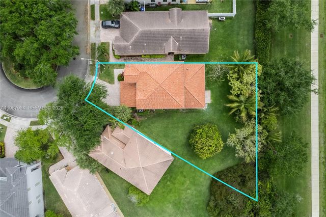 1282 NW 171st Terrace, Pembroke Pines, FL 33028