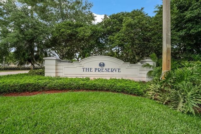 1282 NW 171st Terrace, Pembroke Pines, FL 33028