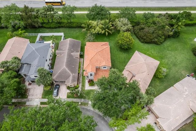 1282 NW 171st Terrace, Pembroke Pines, FL 33028