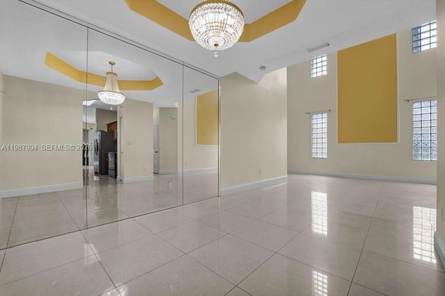 1282 NW 171st Terrace, Pembroke Pines, FL 33028