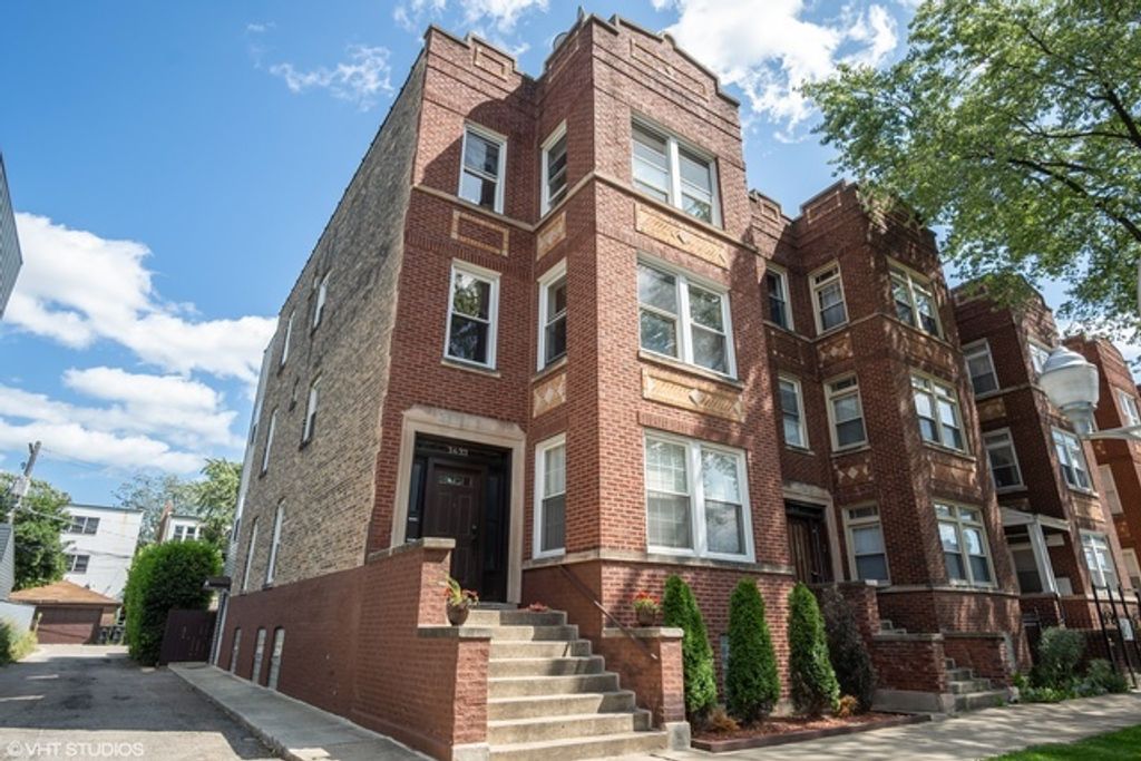 2623 N Hamlin Avenue, Chicago, IL 60647