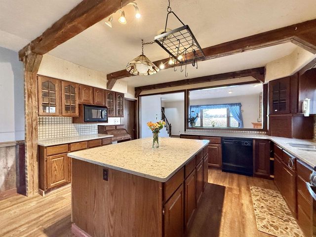 12138 E L J Townline Road, Whitewater, WI 53190