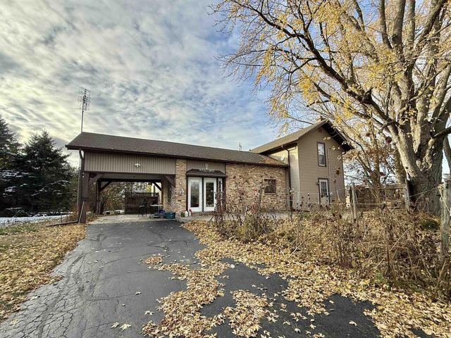 12138 E L J Townline Road, Whitewater, WI 53190