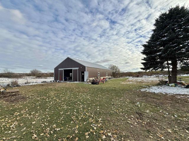 12138 E L J Townline Road, Whitewater, WI 53190