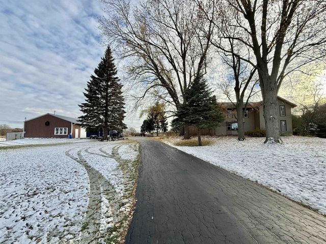 12138 E L J Townline Road, Whitewater, WI 53190