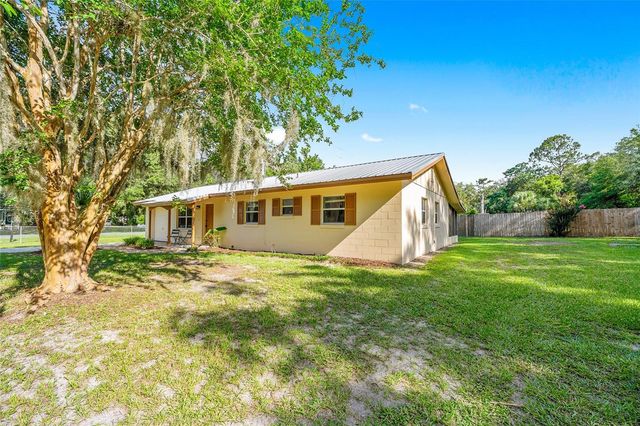 2420 NE 38TH STREET, Ocala, FL 34479