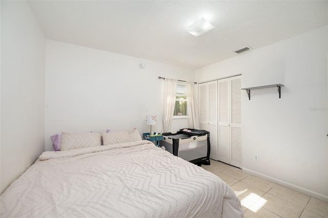 2420 NE 38TH STREET, Ocala, FL 34479