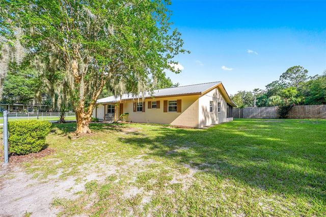 2420 NE 38TH STREET, Ocala, FL 34479