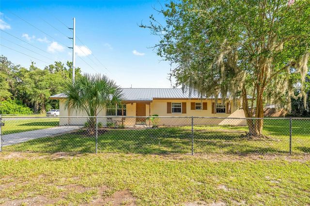 2420 NE 38TH STREET, Ocala, FL 34479