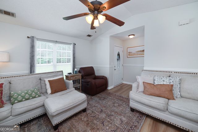 115 Bonnies Way, Jenkinsburg, GA 30234