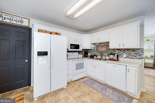 115 Bonnies Way, Jenkinsburg, GA 30234