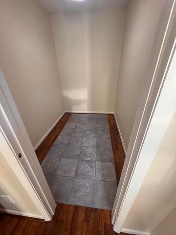 5638 SE Pine Avenue, Stuart, FL 34997