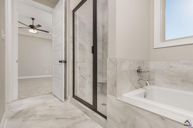 102 Hunt's Landing Drive, Kathleen, GA 31047