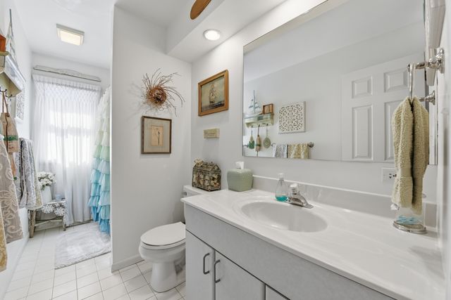 2909 Salem Boulevard, Zion, IL 60099