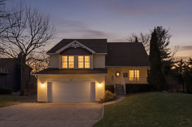 2909 Salem Boulevard, Zion, IL 60099