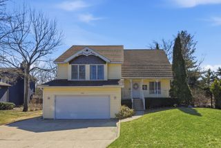 2909 Salem Boulevard, Zion, IL 60099