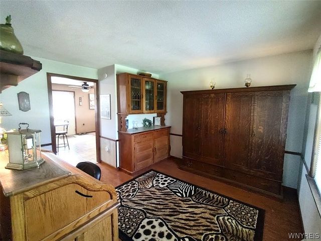 6275 Eckhardt Road, Hamburg, NY 14085