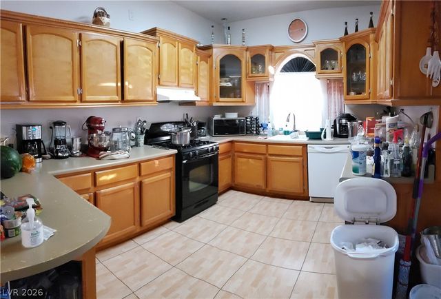 1933 Bearden Avenue, Henderson, NV 89011
