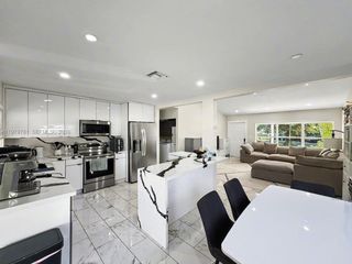 2697 SW 51 Ct, Dania Beach, FL 33312