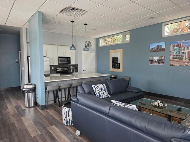 1208 E KENNEDY BOULEVARD 1020, Tampa, FL 33602