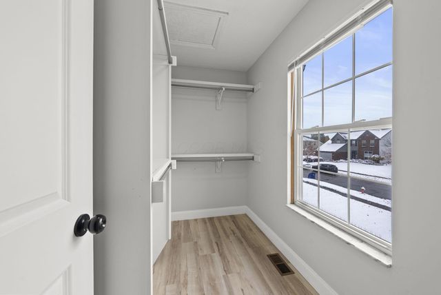 847 Claytonbend Drive, Galloway, OH 43119