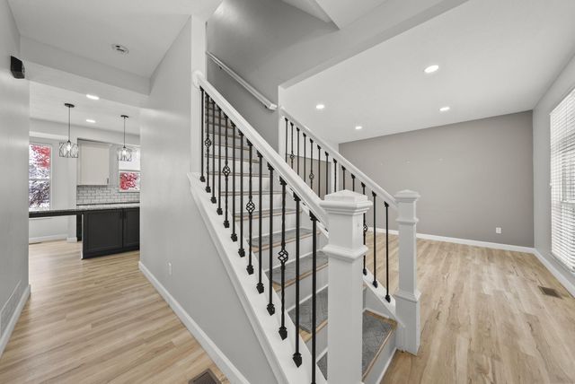 847 Claytonbend Drive, Galloway, OH 43119