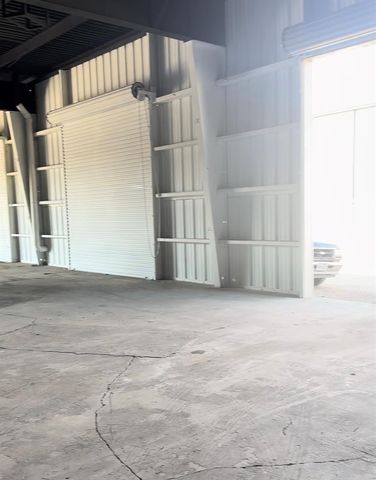 10902 Kingspoint Road, Houston, TX 77075