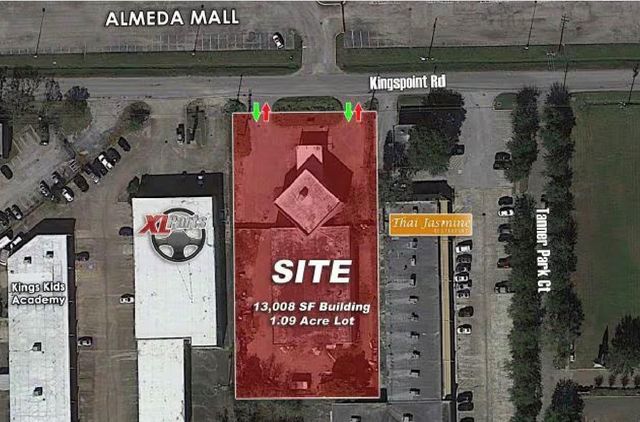 10902 Kingspoint Road, Houston, TX 77075