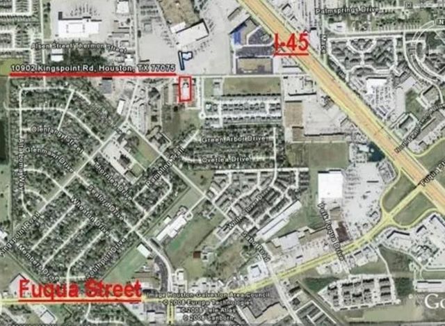 10902 Kingspoint Road, Houston, TX 77075