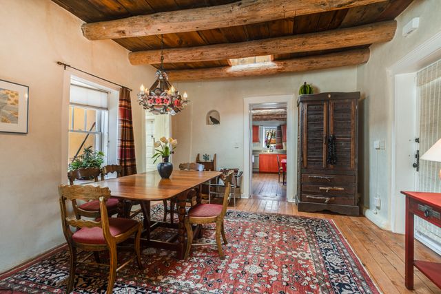 208 W Houghton Street, Santa Fe, NM 87505