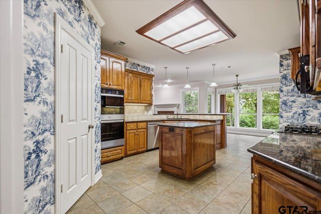 17770 County Road 122, Tyler, TX 75703