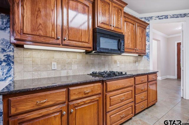 17770 County Road 122, Tyler, TX 75703