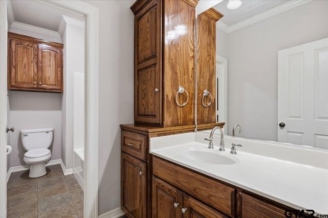 17770 County Road 122, Tyler, TX 75703