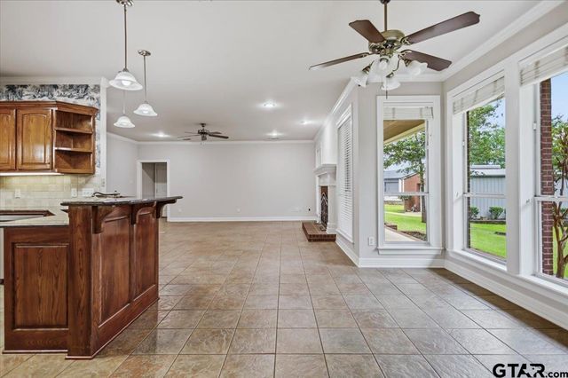 17770 County Road 122, Tyler, TX 75703