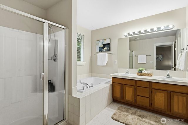 18740 109th Lane SE, Renton, WA 98055