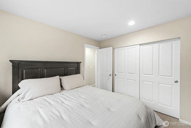 18740 109th Lane SE, Renton, WA 98055