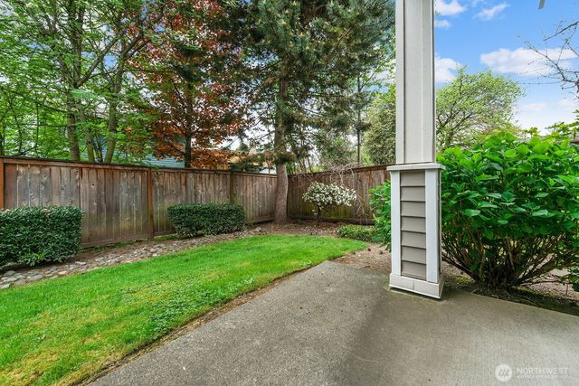 18740 109th Lane SE, Renton, WA 98055