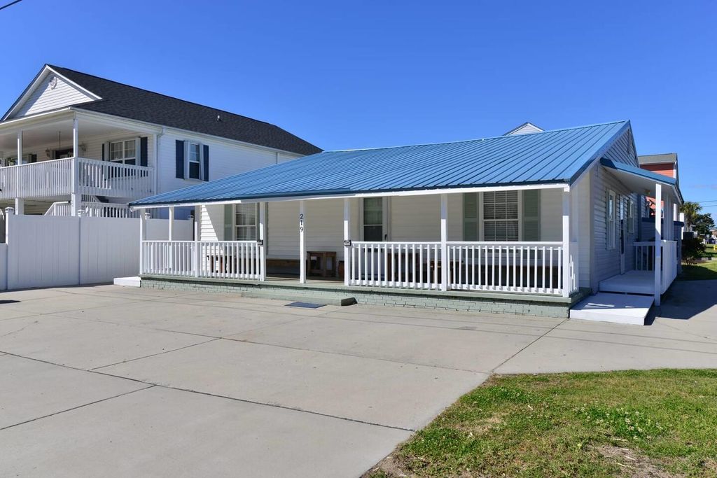 219 27th Ave. N, North Myrtle Beach, SC 29582 — exterior