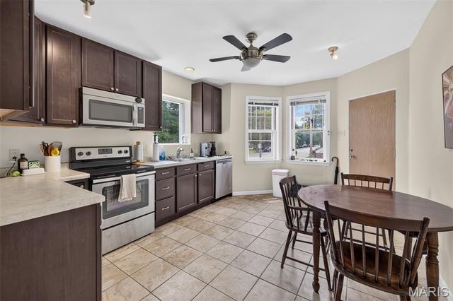 6500 Devonshire Avenue, St Louis, MO 63109