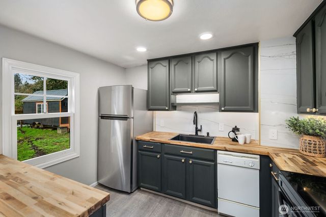 3333 SE 5th Street, Renton, WA 98058