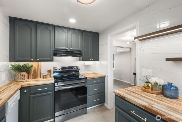 3333 SE 5th Street, Renton, WA 98058