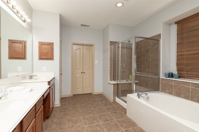 9605 Lacey Lane, Fort Worth, TX 76244