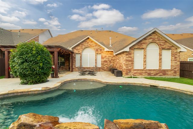 9605 Lacey Lane, Fort Worth, TX 76244