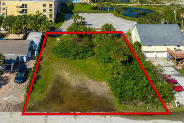 8 13th St, St Augustine Beach, FL 32080